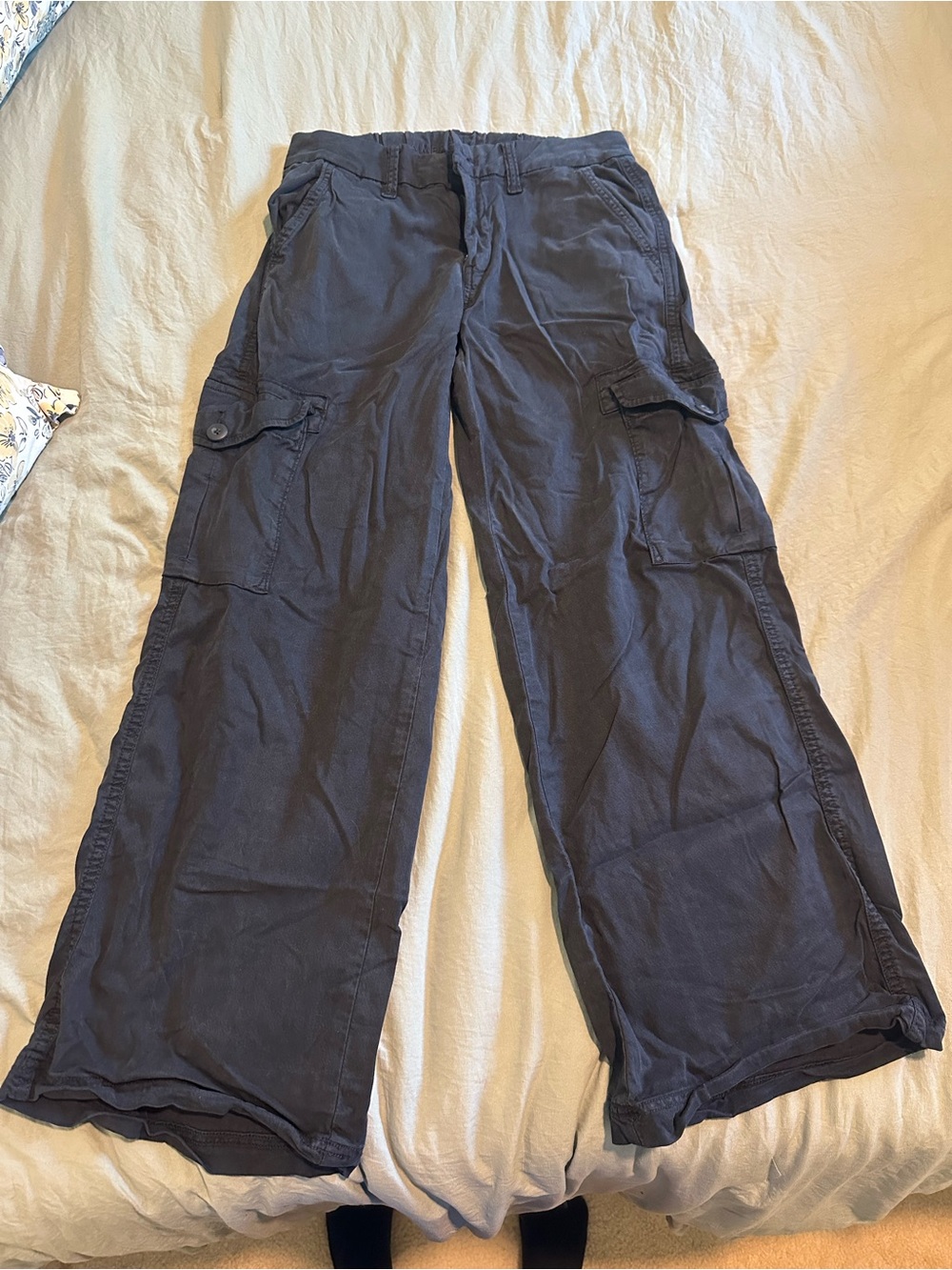 American Eagle Outfitters Women's Wide-Leg Cargo Pants - Dark Blue